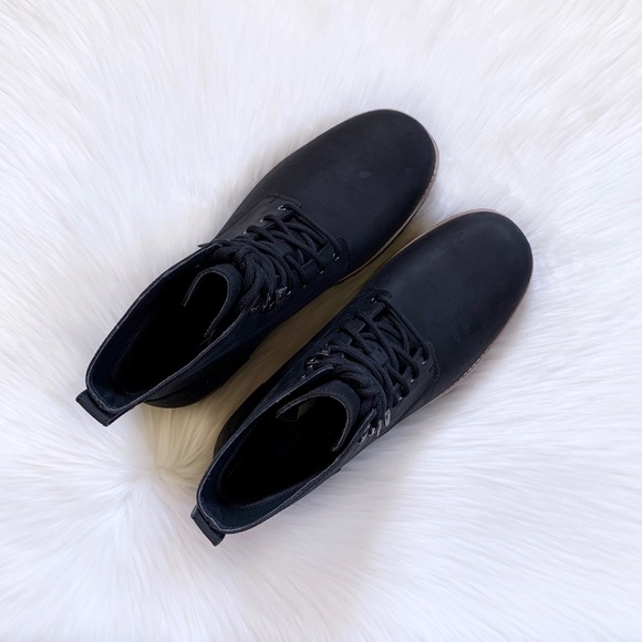 UGG Men’s Ritter Black Leather Waterproof Boots - Picture 3 of 8